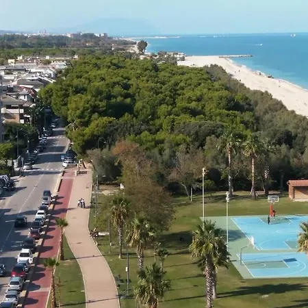 Villino Giovanna Wi-fi Ac Prima Fila Mare Pineta Panzió Porto SantʼElpidio