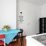 Villino Giovanna Wi-fi Ac Prima Fila Mare Pineta Bed and breakfast