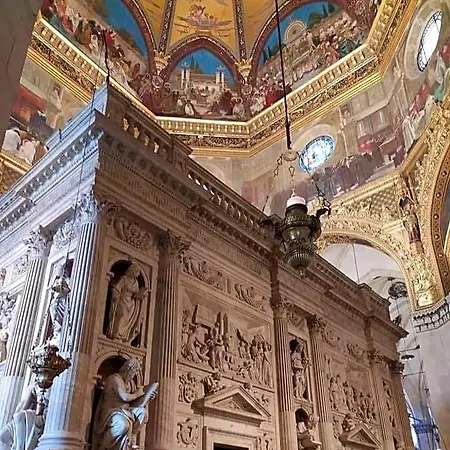 Villino Giovanna Wi-fi Ac Prima Fila Mare Pineta Nocleg ze śniadaniem 4*